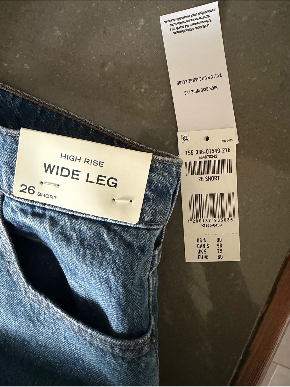 Abercrombie & Fitch High-Rise Wide-Leg Jeans in Denim Blue - Picture 2 of 4